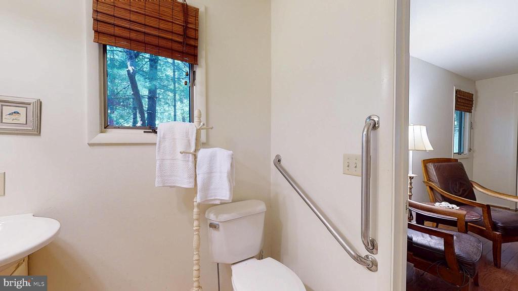 Medford, New Jersey, 08055, United States, 4 Bedrooms Bedrooms, ,4 BathroomsBathrooms,Residential,For Sale,1982582