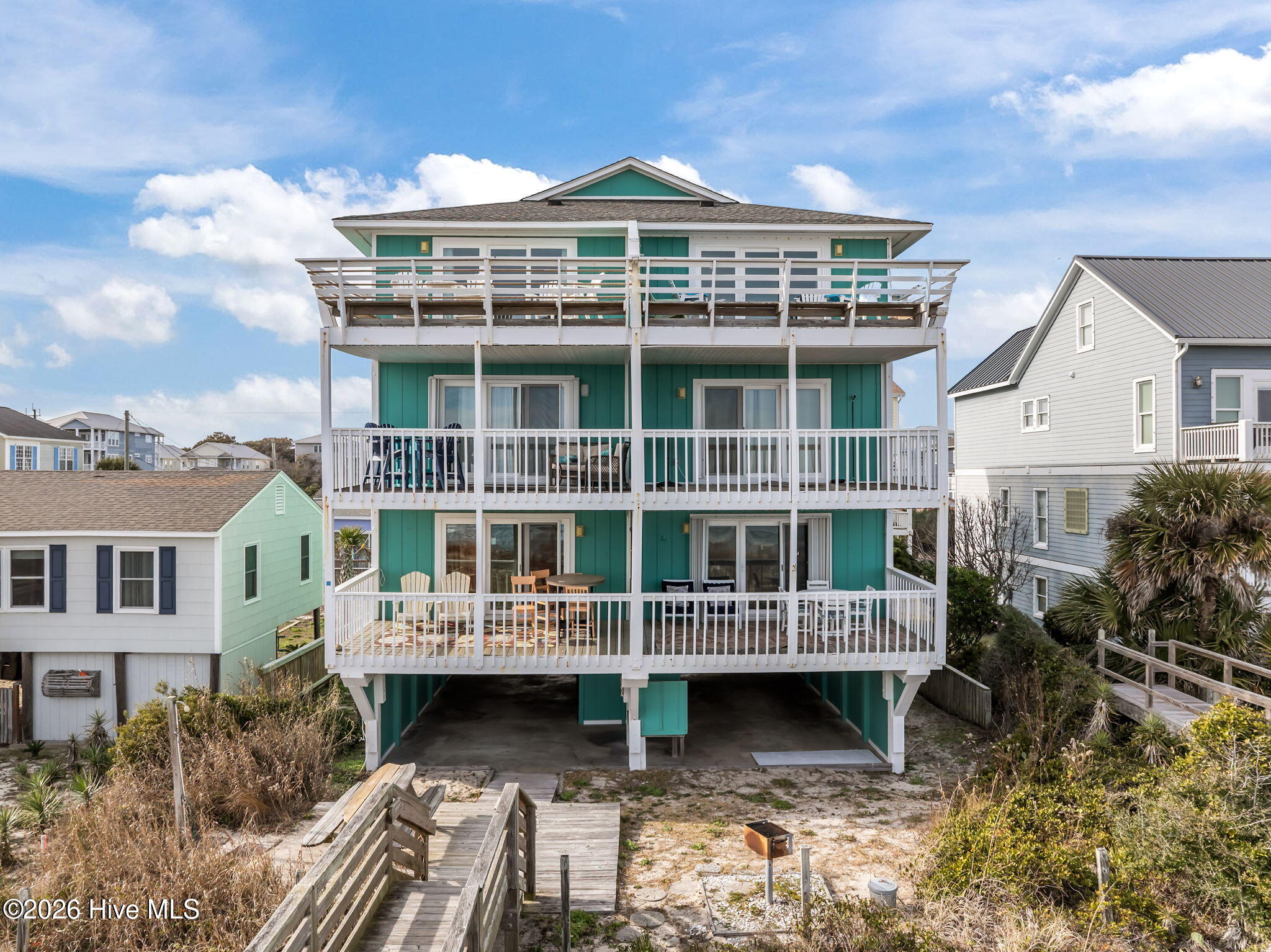 Carolina Beach, North Carolina, 28428, United States, 2 Bedrooms Bedrooms, ,2 BathroomsBathrooms,Residential,For Sale,2010821