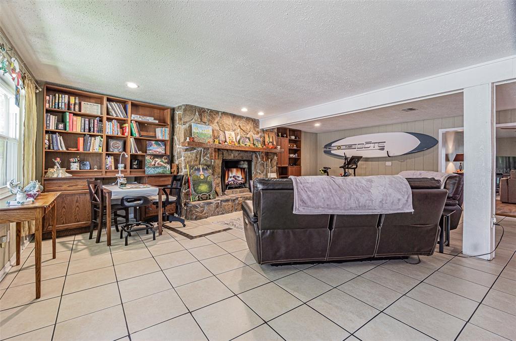 Palm Harbor, Florida, 34683, United States, 4 Bedrooms Bedrooms, ,3 BathroomsBathrooms,Residential,For Sale,1974920