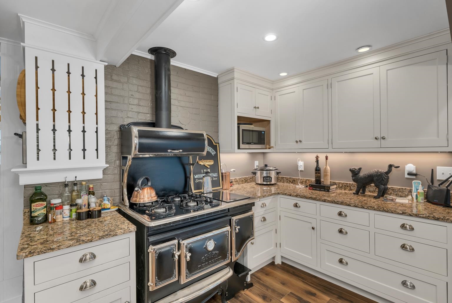 Meredith, New Hampshire, 03253, United States, 7 Bedrooms Bedrooms, ,7 BathroomsBathrooms,Residential,For Sale,1828191
