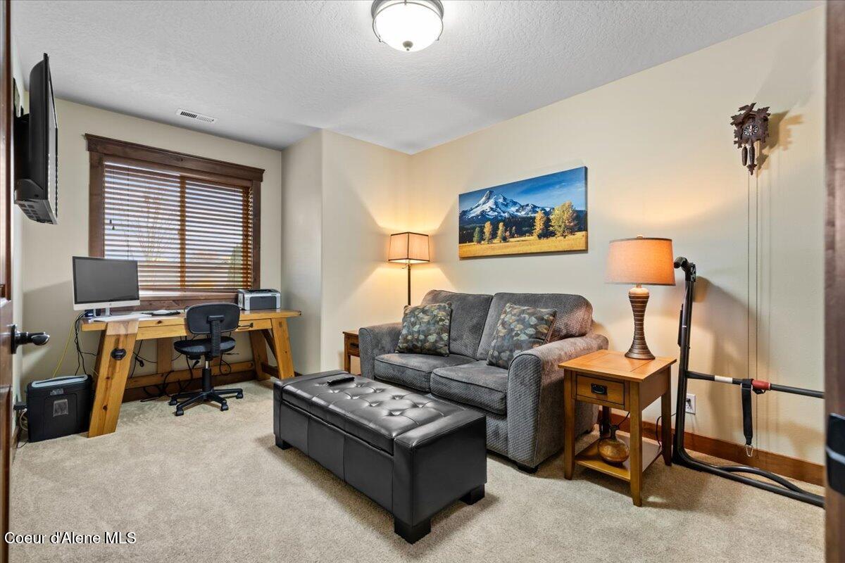 Hayden, Idaho, 83835, United States, 3 Bedrooms Bedrooms, ,3 BathroomsBathrooms,Residential,For Sale,1992408