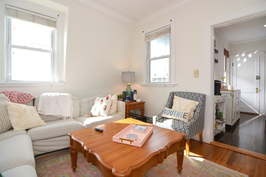 Boston, Massachusetts, 02127, United States, 2 Bedrooms Bedrooms, ,2 BathroomsBathrooms,Residential,For Sale,1826519