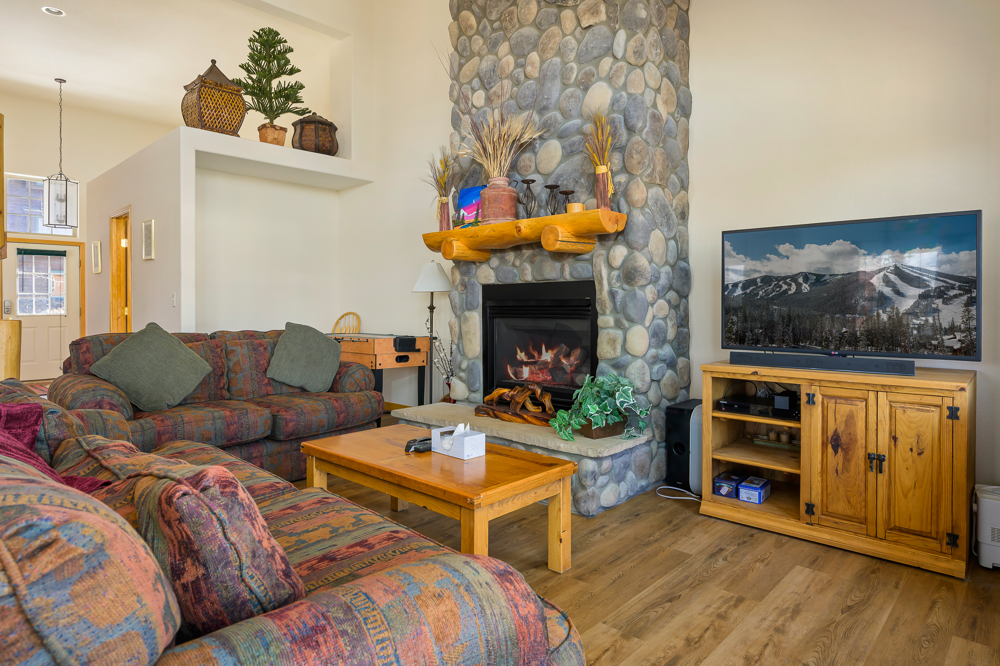 Fraser, Colorado, 80442, United States, 3 Bedrooms Bedrooms, ,Residential,For Sale,1763036