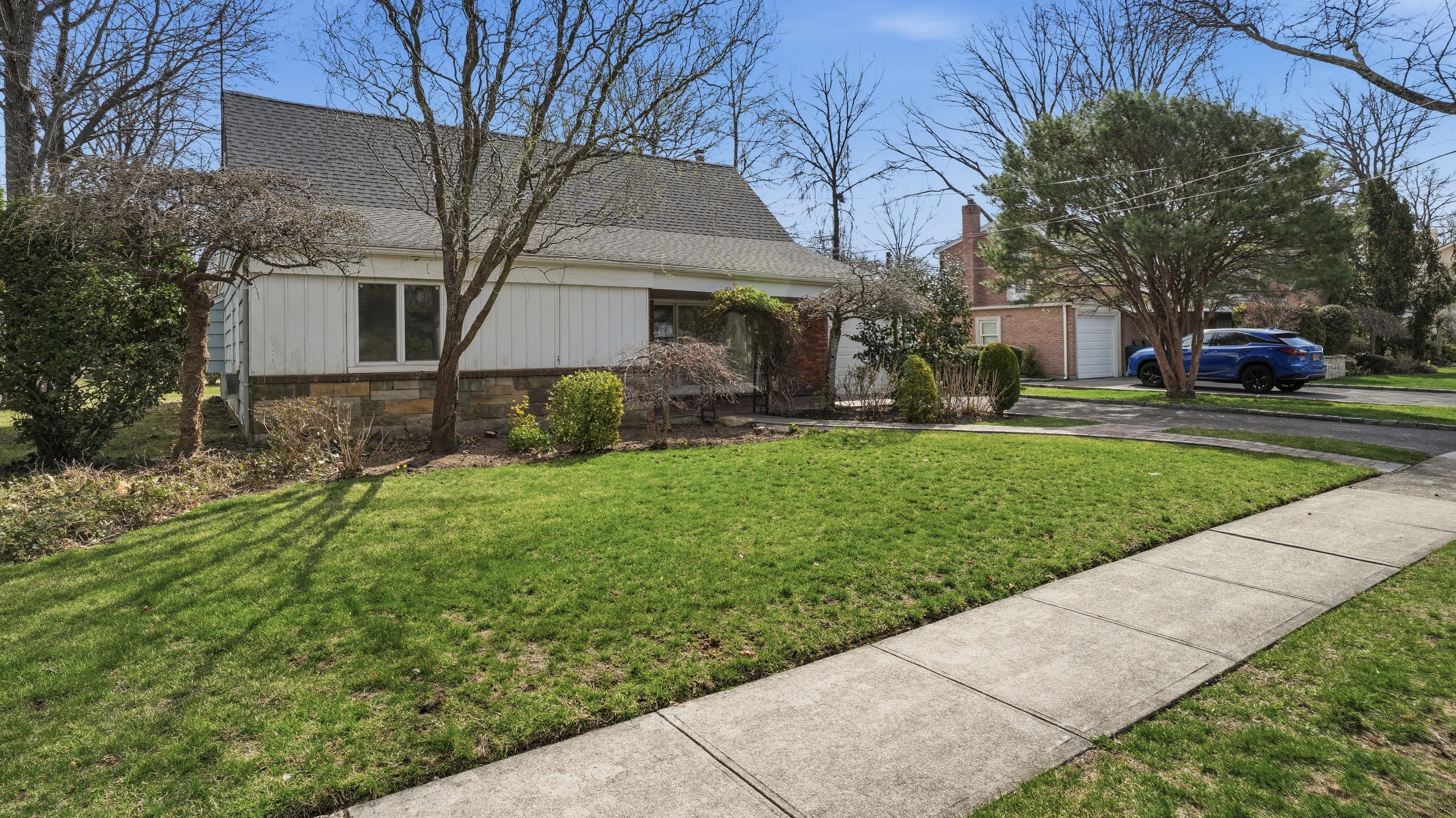  23 Hartley Road, Great Neck, NY 11023 - 物件實景