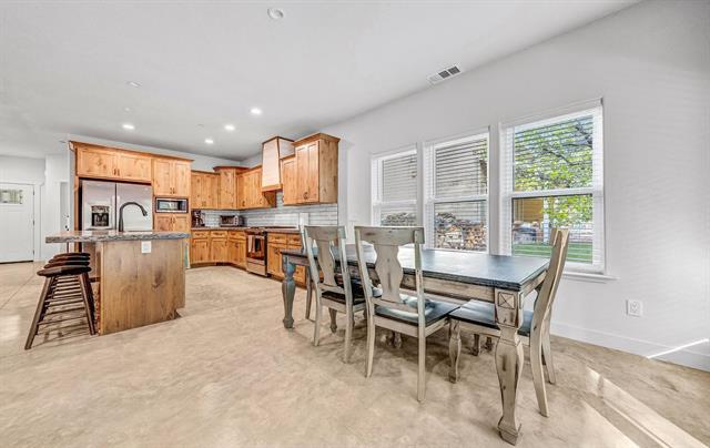 Lake Almanor West, California, 96020, United States, 3 Bedrooms Bedrooms, ,2 BathroomsBathrooms,Residential,For Sale,1857192