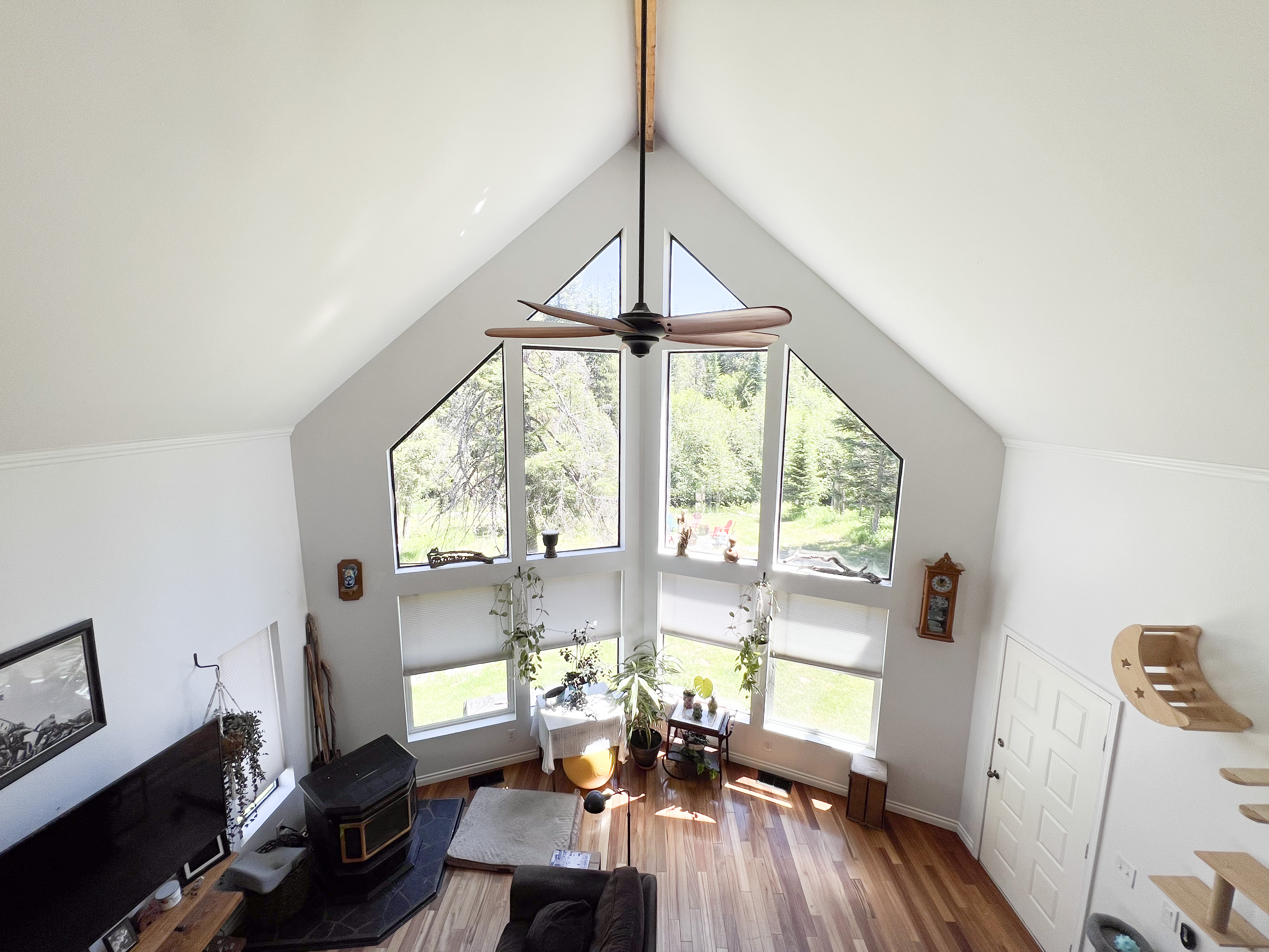 Colville, Washington, 99114, United States, 3 Bedrooms Bedrooms, ,2 BathroomsBathrooms,Residential,For Sale,1927718