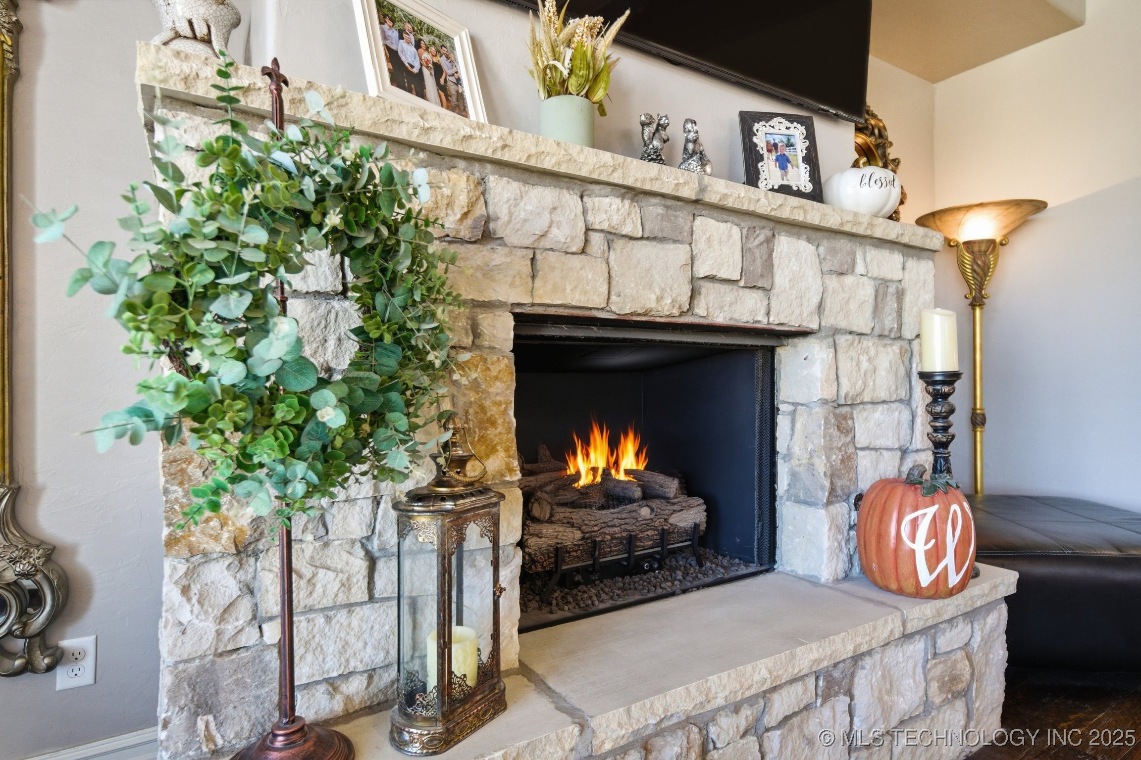 Broken Arrow, Oklahoma, 74014, United States, 4 Bedrooms Bedrooms, ,3 BathroomsBathrooms,Residential,For Sale,1992864