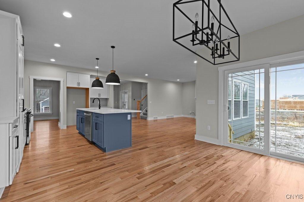 Baldwinsville, New York, 13027, United States, 3 Bedrooms Bedrooms, ,3 BathroomsBathrooms,Residential,For Sale,1745738