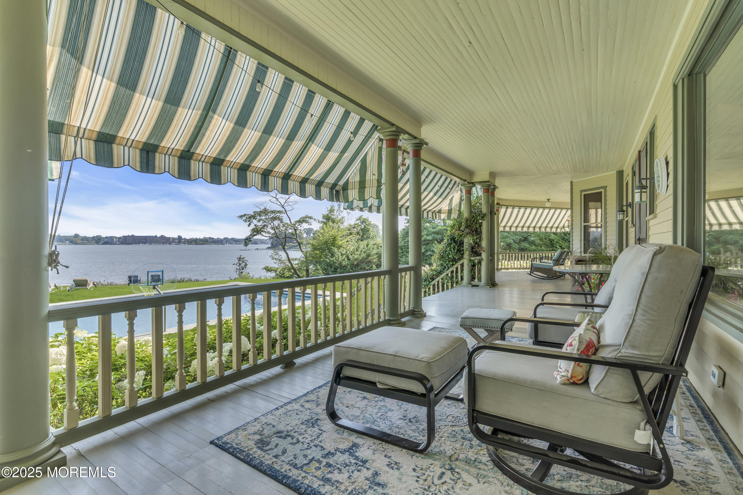 Red Bank, New Jersey, 07701, United States, 9 Bedrooms Bedrooms, ,6 BathroomsBathrooms,Residential,For Sale,1934404