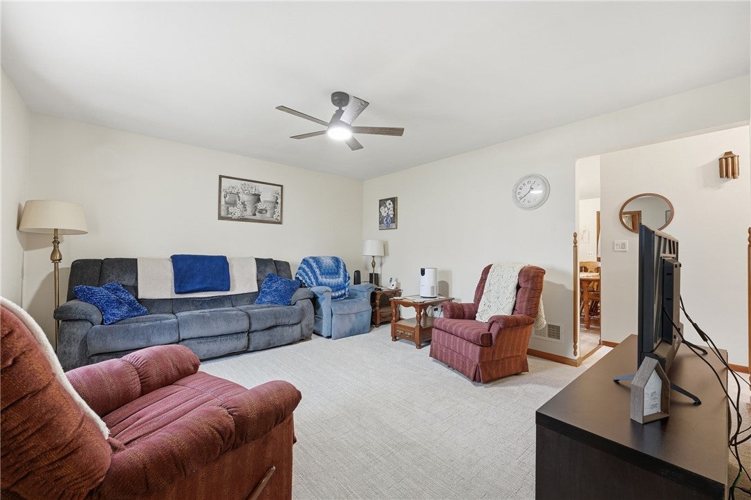 Spencer Ave, Sharon, PA 16146 #1