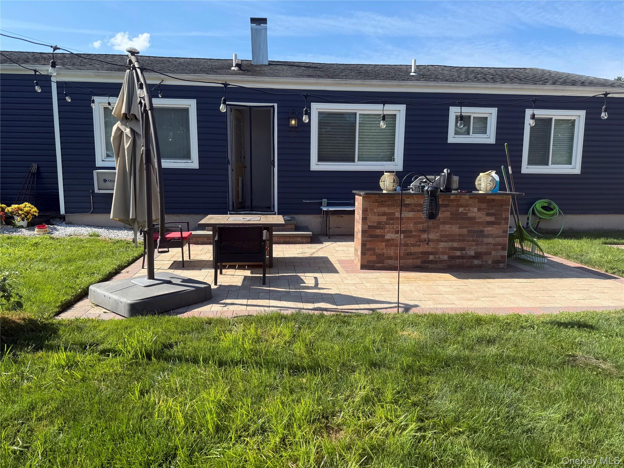 Port Jefferson Station, New York, 11776, United States, 3 Bedrooms Bedrooms, ,2 BathroomsBathrooms,Residential,For Sale,1938737