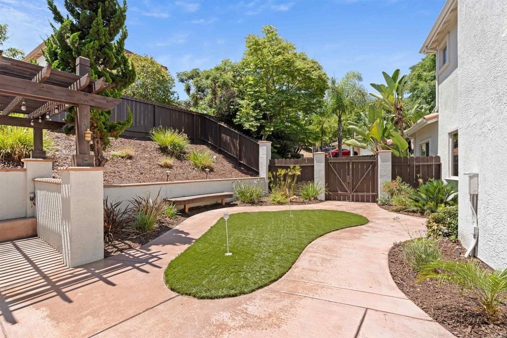 Chula Vista, California, 91910, United States, 5 Bedrooms Bedrooms, ,6 BathroomsBathrooms,Residential,For Sale,1996956