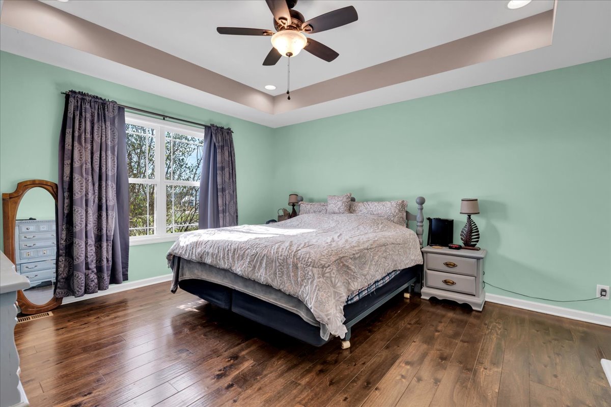 Manchester, Tennessee, 37355, United States, 3 Bedrooms Bedrooms, ,2 BathroomsBathrooms,Residential,For Sale,2007500