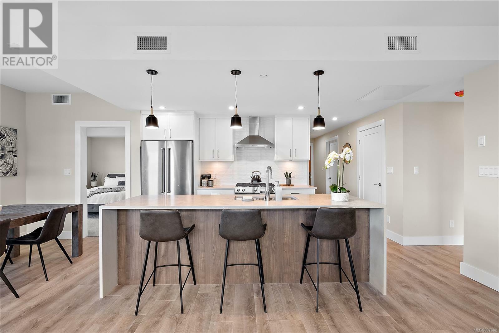 CENTRAL SAANICH, British Columbia, V8M 0B9, CA, 2 Bedrooms Bedrooms, ,2 BathroomsBathrooms,Residential,For Sale,1874141