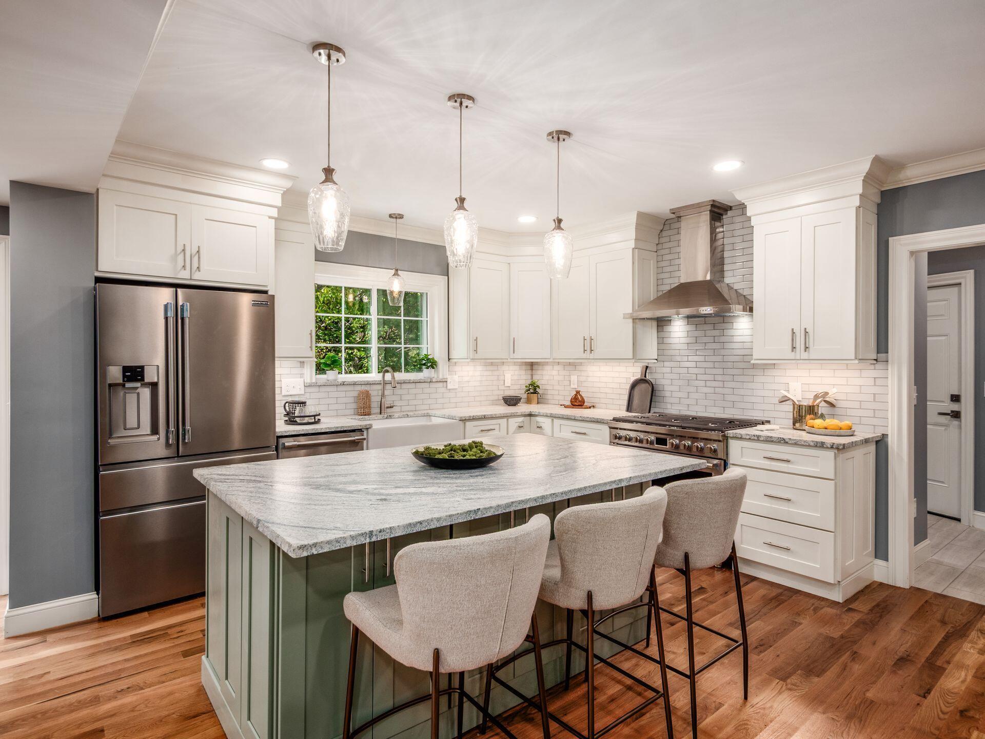 Columbus, Ohio, 43202, United States, 5 Bedrooms Bedrooms, ,4 BathroomsBathrooms,Residential,For Sale,1988321