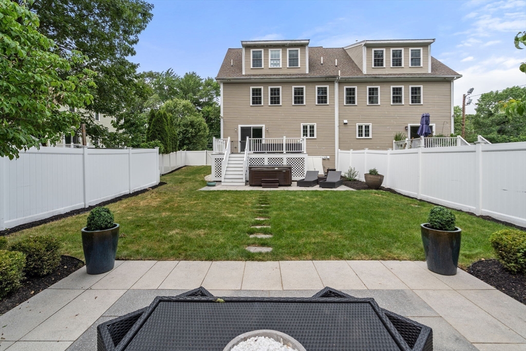 Natick, Massachusetts, 01760, United States, 3 Bedrooms Bedrooms, ,3 BathroomsBathrooms,Residential,For Sale,1941867