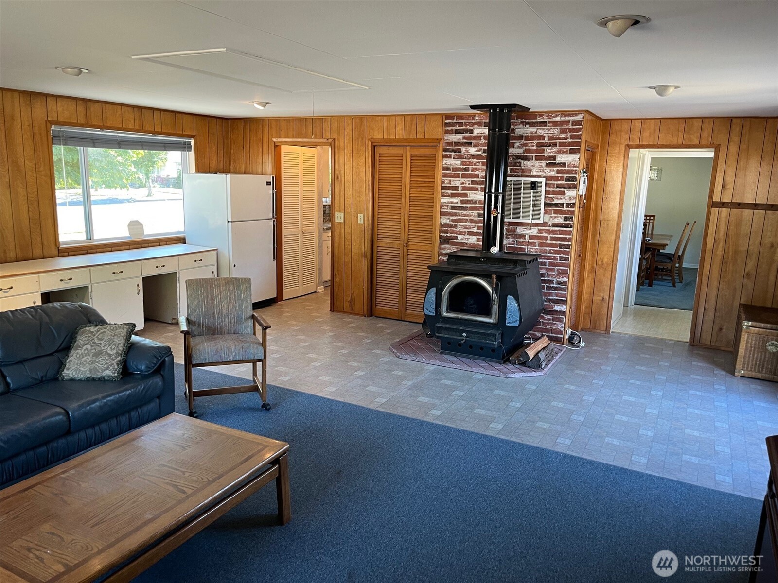 Auburn, Washington, 98002, United States, 5 Bedrooms Bedrooms, ,1 BathroomBathrooms,Residential,For Sale,1930988
