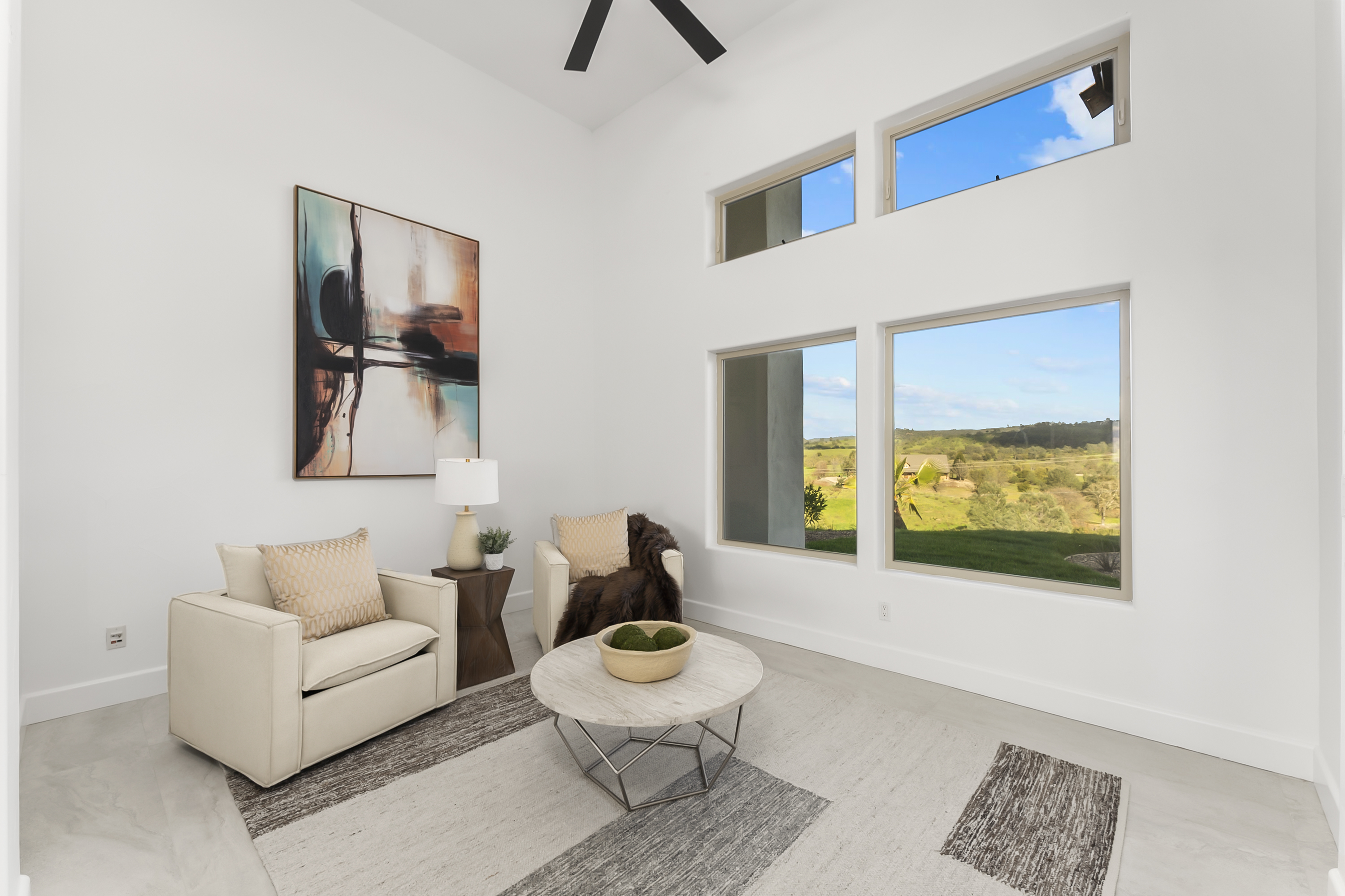  40 Acres - Big Views - Renovated Home - 物件實景