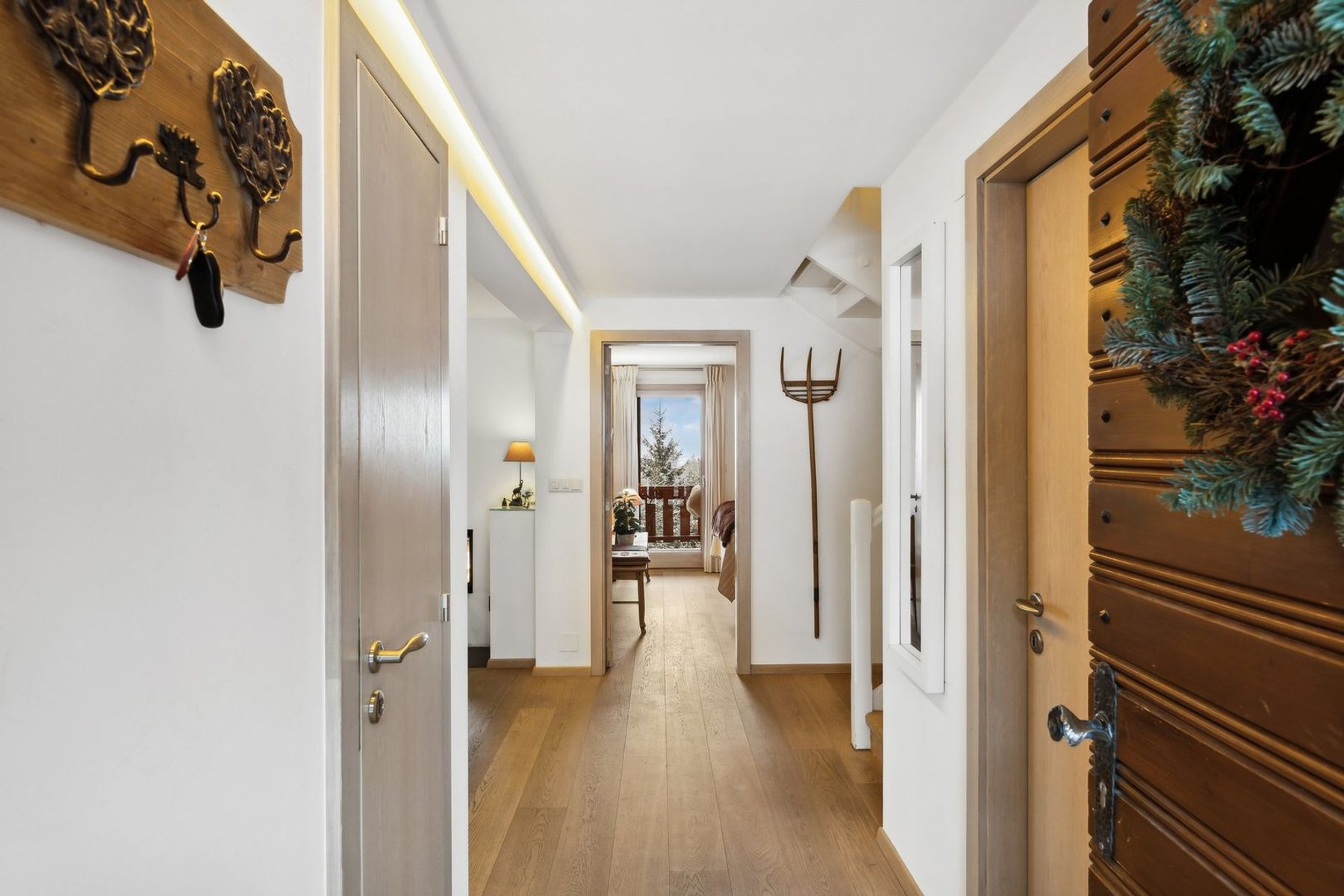  Very nice 6 rooms, 3 south-facing balconies, beautiful view, quiet, close to the - 物件實景