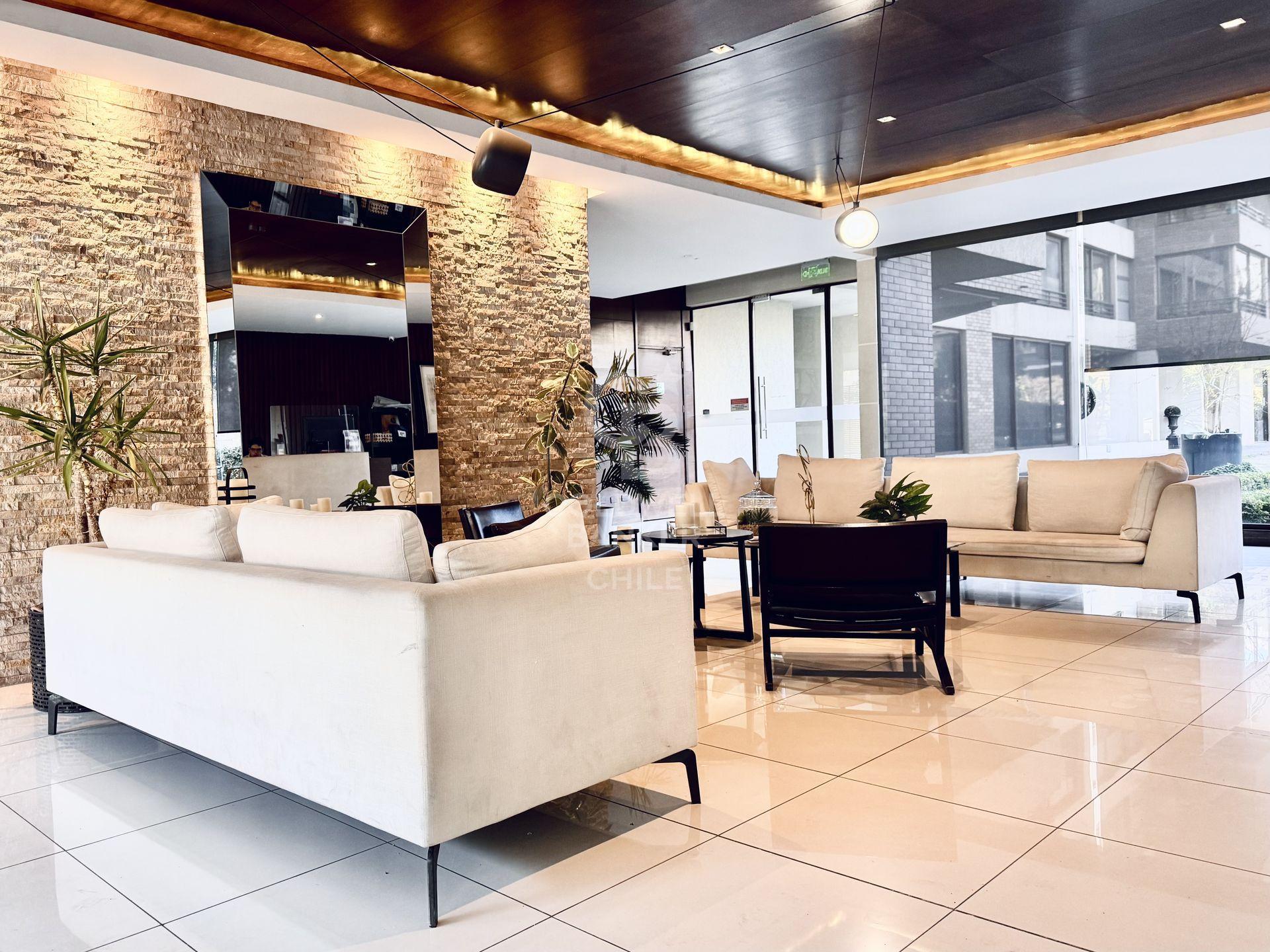 Las Condes, Chile, 4 Bedrooms Bedrooms, ,3 BathroomsBathrooms,Residential,For Sale,1859917