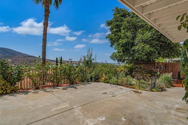 Spring Valley, California, 91977, United States, 4 Bedrooms Bedrooms, ,3 BathroomsBathrooms,Residential,For Sale,1923507