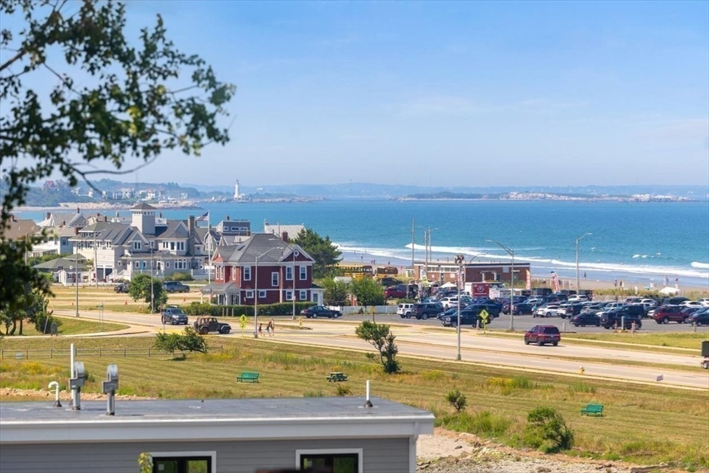 Hull, Massachusetts, 02045, United States, 4 Bedrooms Bedrooms, ,1 BathroomBathrooms,Residential,For Sale,1919766