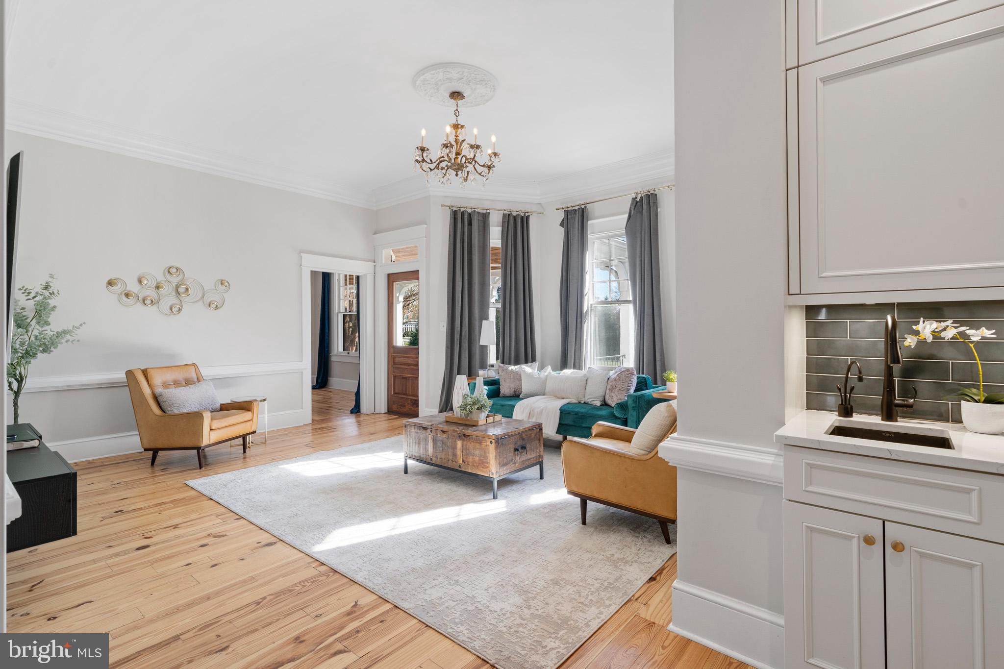 La Plata, Maryland, 20646, United States, 5 Bedrooms Bedrooms, ,4 BathroomsBathrooms,Residential,For Sale,1990245