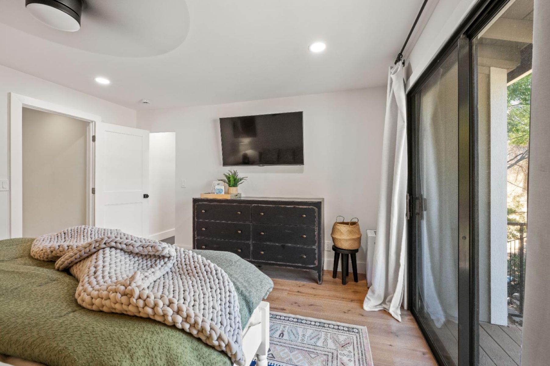  7945 Callison Road, Penryn, CA, 95663 - 物件實景