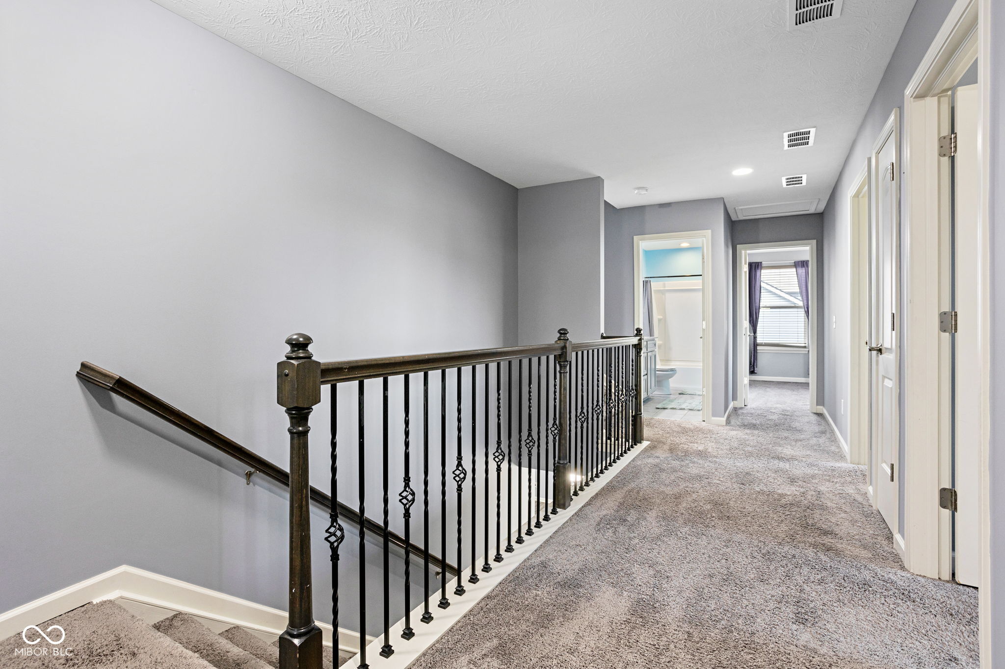 Noblesville, Indiana, 46062, United States, 6 Bedrooms Bedrooms, ,4 BathroomsBathrooms,Residential,For Sale,1987337