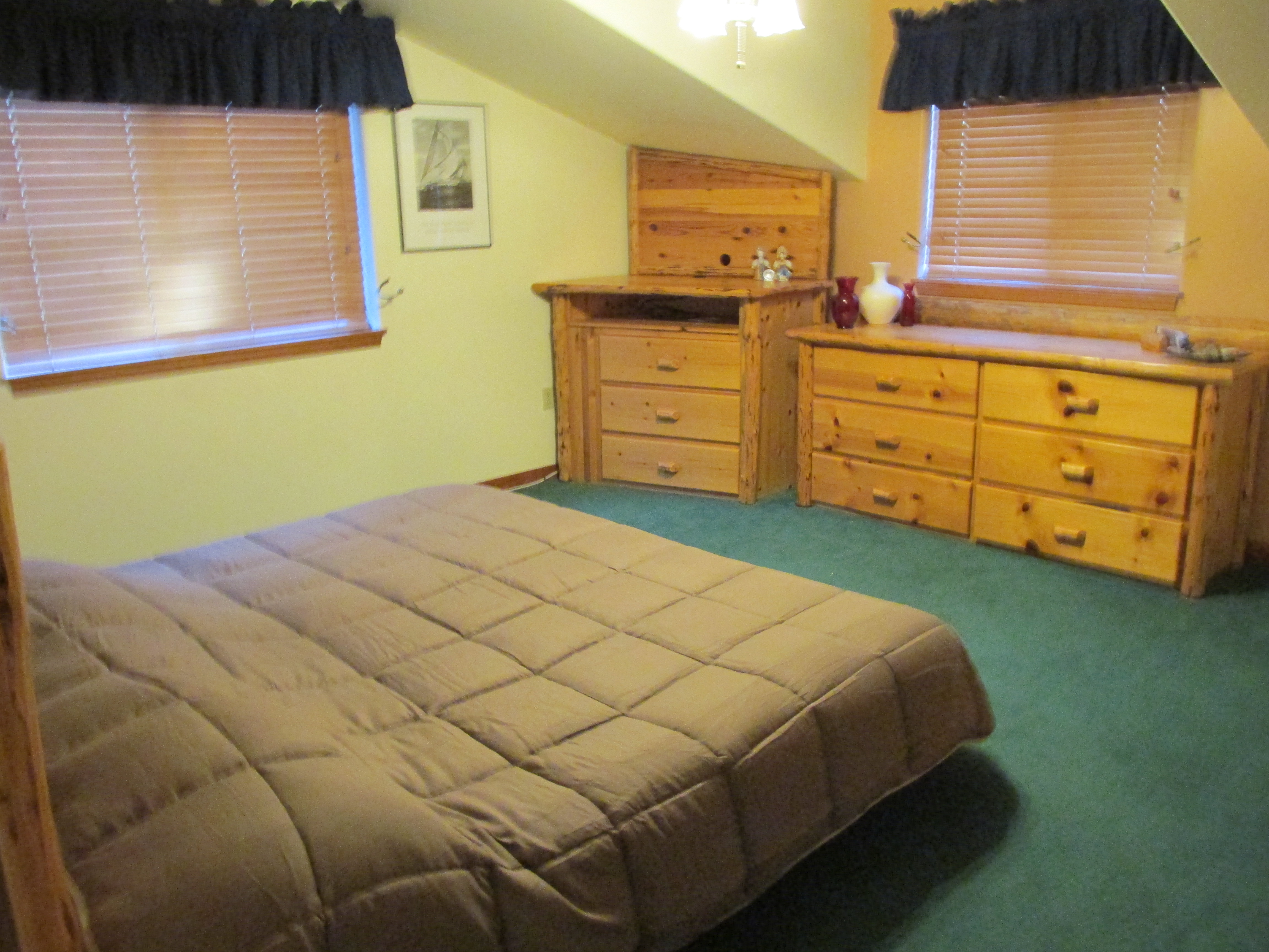 Sandpoint, Idaho, 83864, United States, 5 Bedrooms Bedrooms, ,3 BathroomsBathrooms,Residential,For Sale,1792102