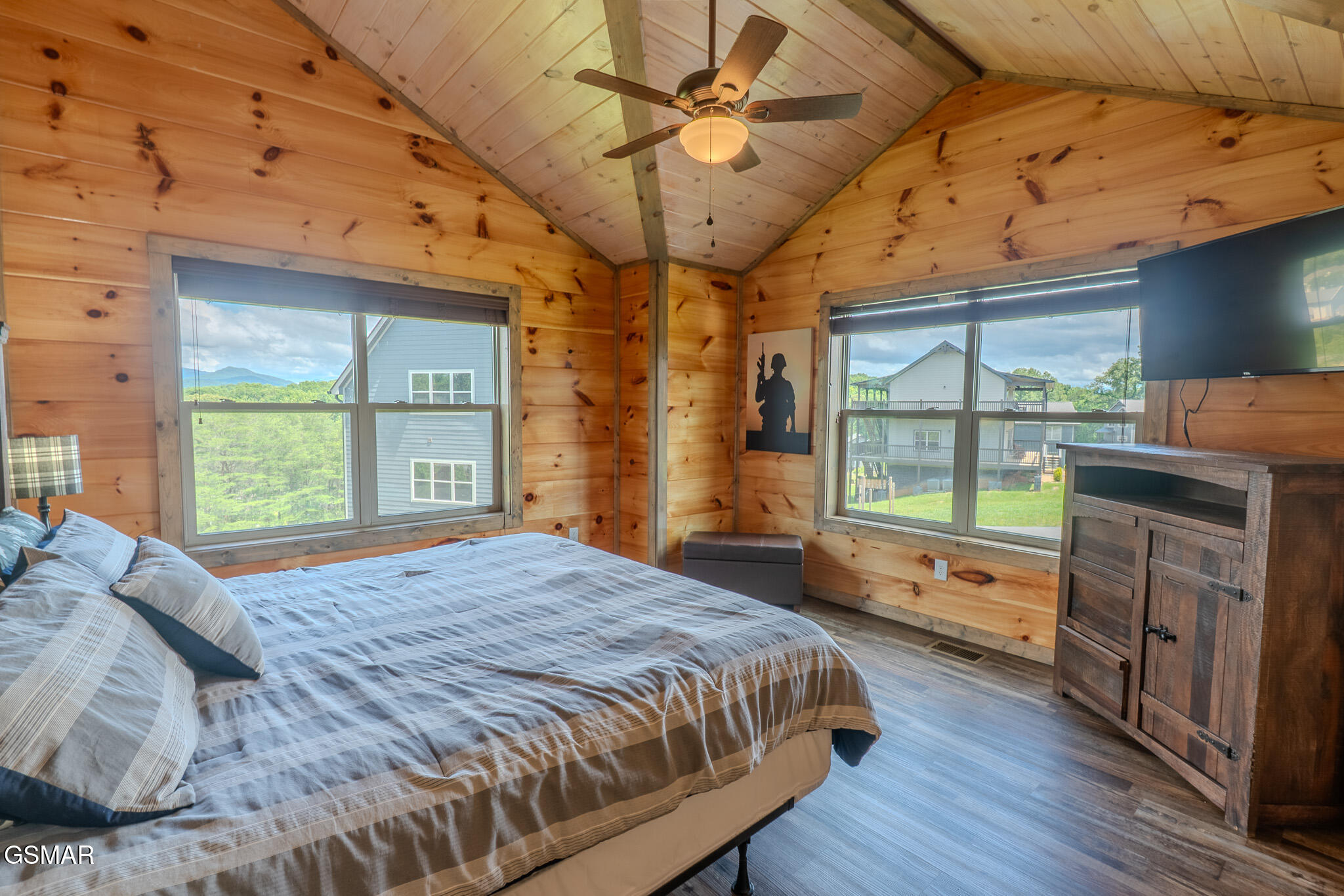Sevierville, Tennessee, 37876, United States, 3 Bedrooms Bedrooms, ,3 BathroomsBathrooms,Residential,For Sale,2020678