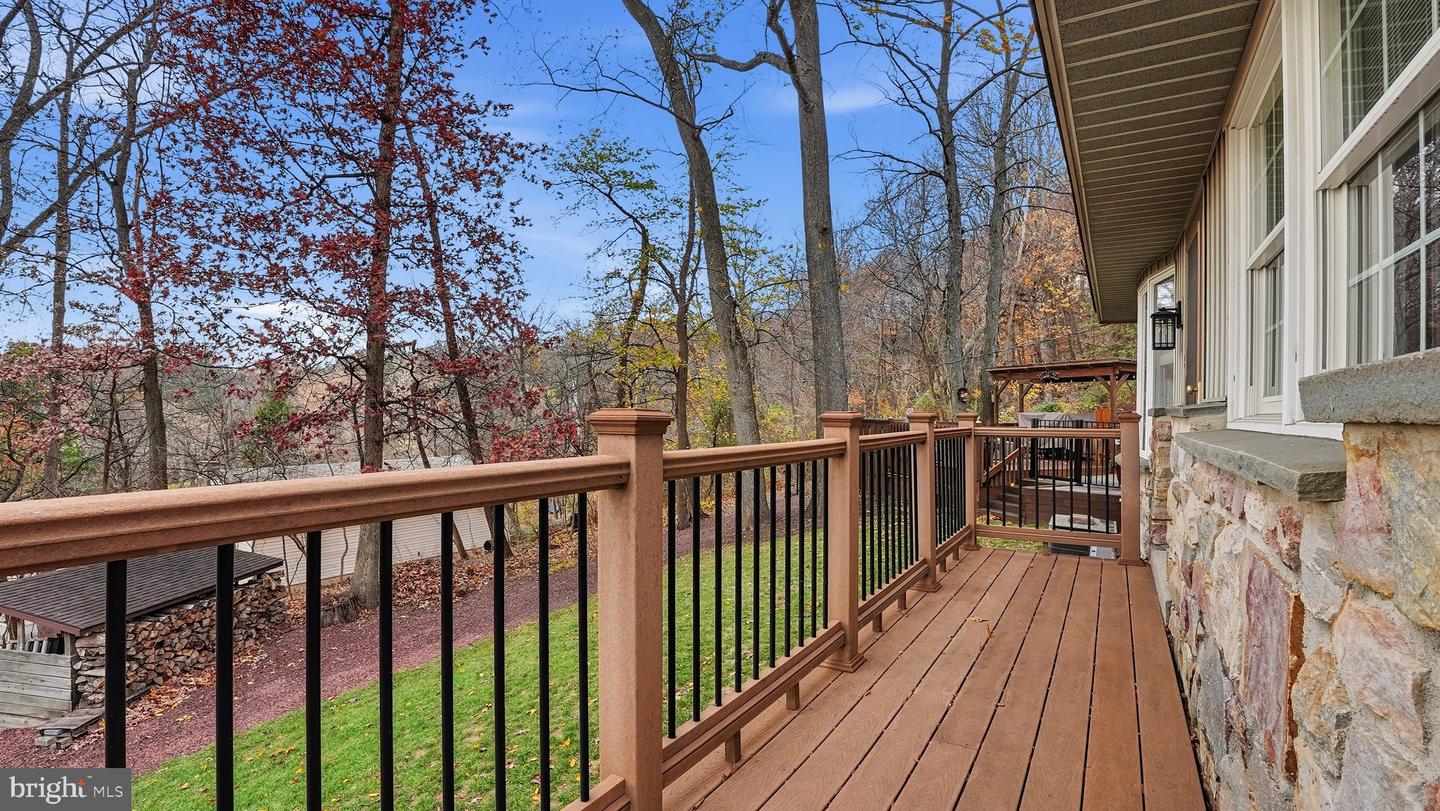 Allentown, Pennsylvania, 18103, United States, 3 Bedrooms Bedrooms, ,2 BathroomsBathrooms,Residential,For Sale,1993254