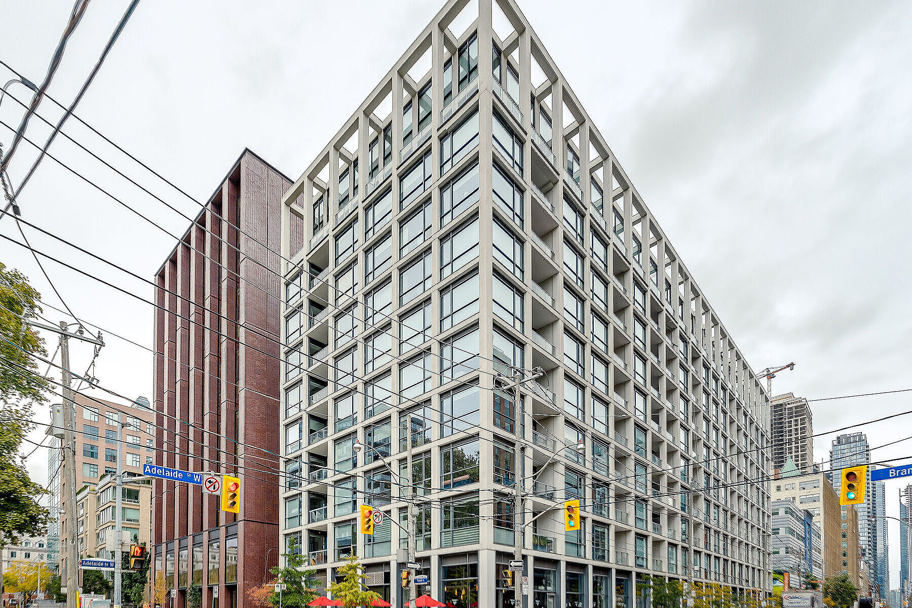  Sophisticated and Spacious - 物件實景