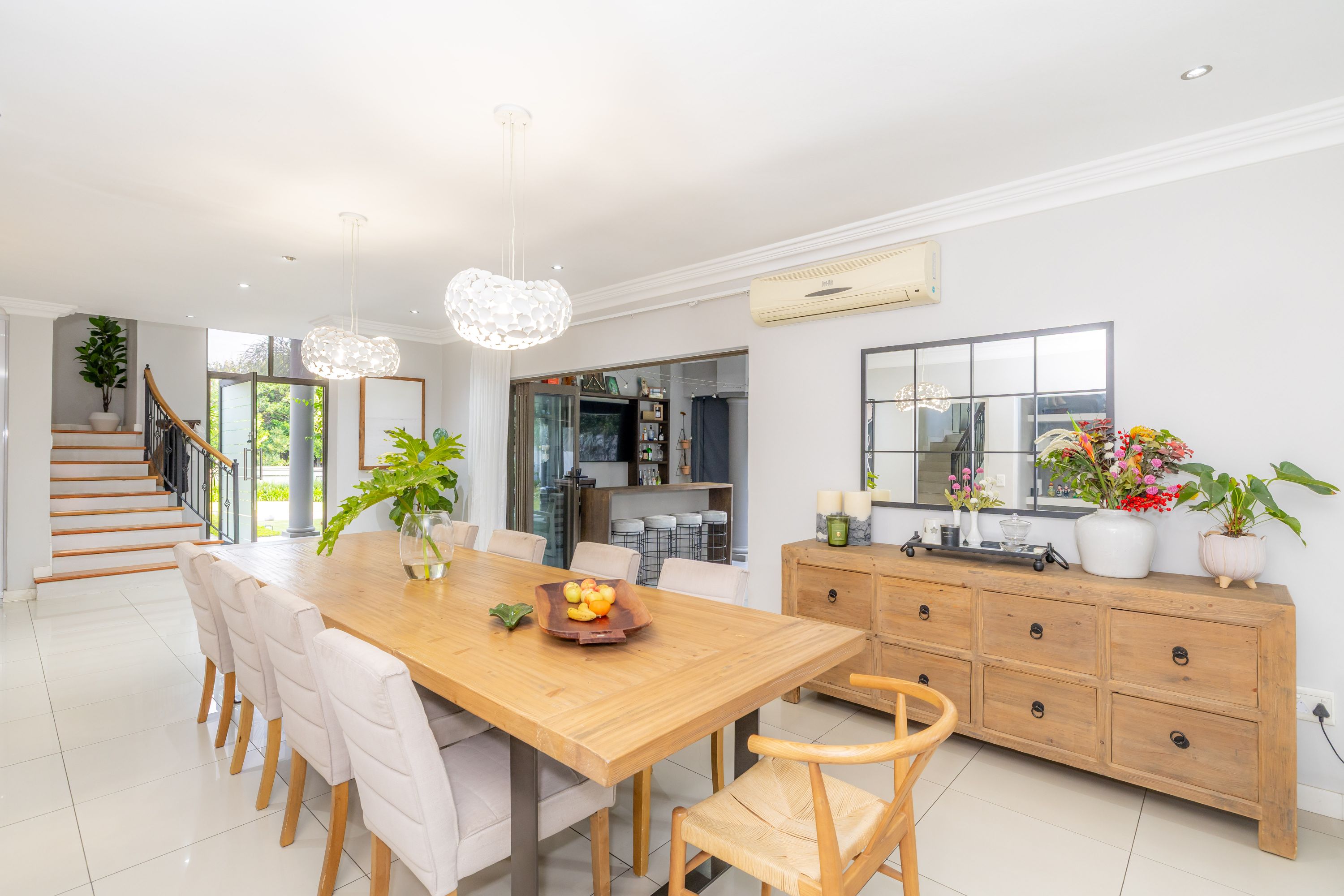  Elegant Family Home in a Secure Golf Estate - 物件實景