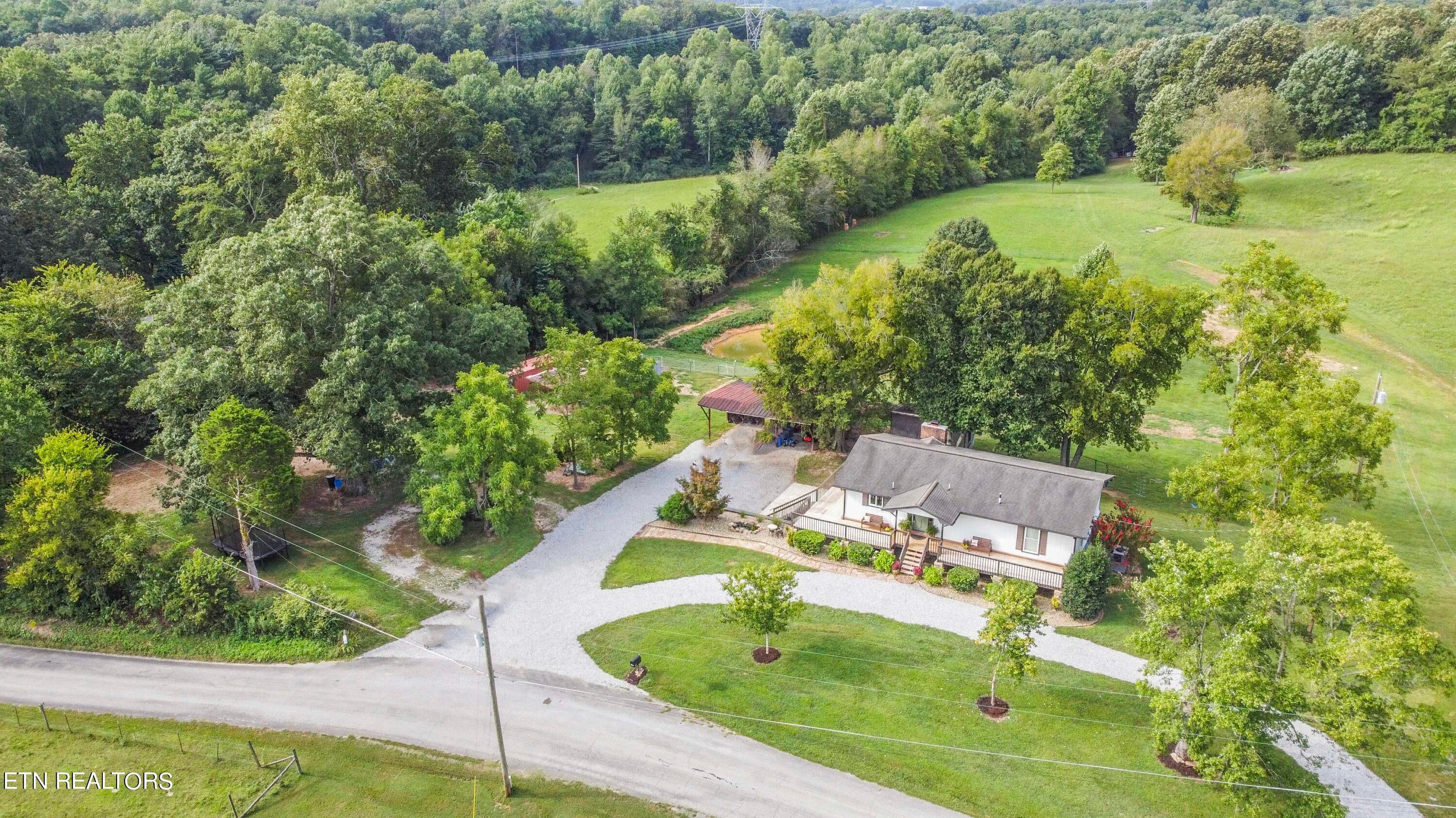 267 Lane Hedgecock Rd, Kingston, Tennessee, 37763, United States, 3 Bedrooms Bedrooms, ,2 BathroomsBathrooms,Residential,For Sale,267 Lane Hedgecock Rd,1615599