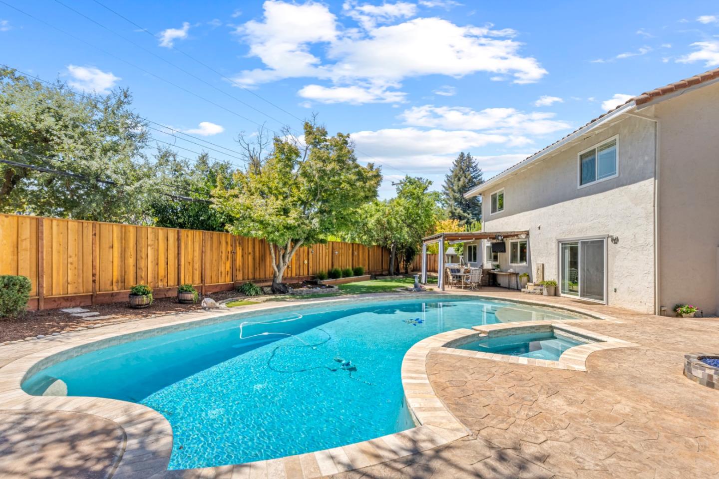 Morgan Hill, California, 95037, United States, 5 Bedrooms Bedrooms, ,3 BathroomsBathrooms,Residential,For Sale,1934202