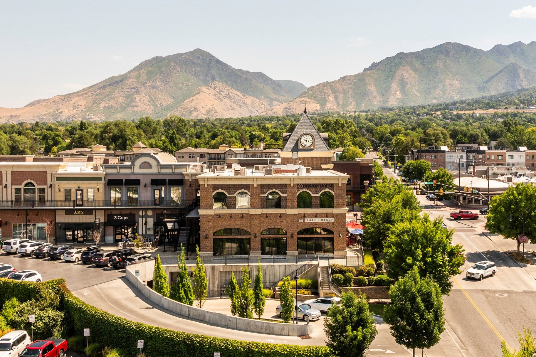  Effortless Luxury Condo Living In The Heart Of Holladay Village - 物件實景