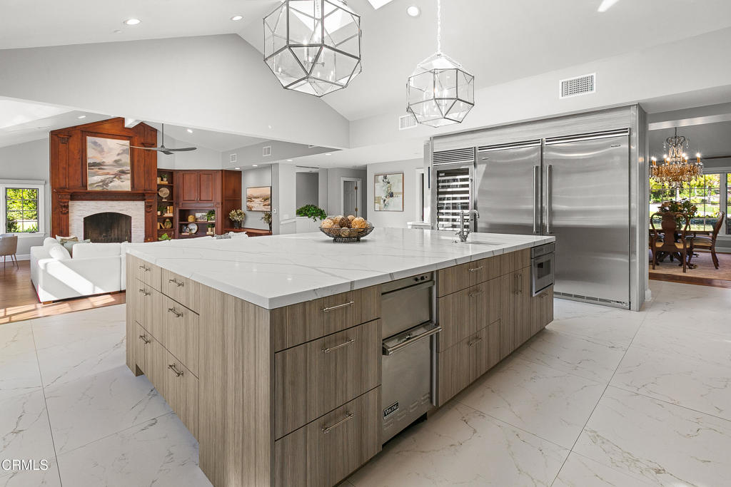 Camarillo, California, 93012, United States, 5 Bedrooms Bedrooms, ,7 BathroomsBathrooms,Residential,For Sale,1996163