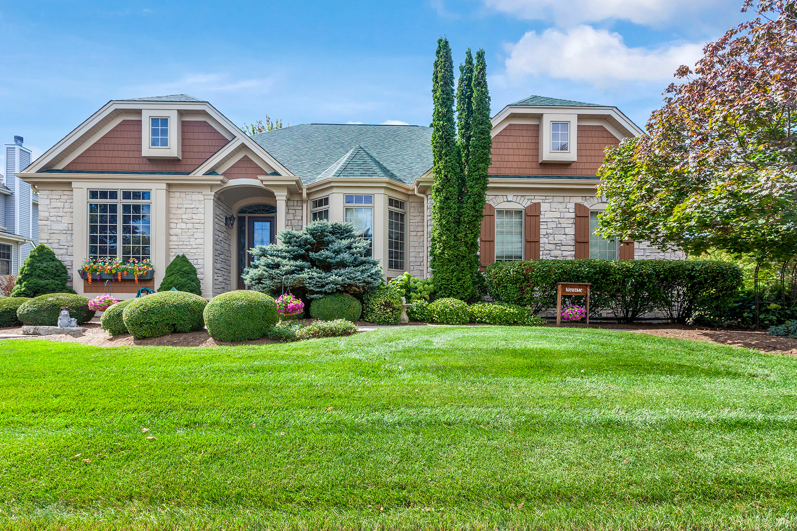 Elburn, Illinois, 60119, United States, 6 Bedrooms Bedrooms, ,4 BathroomsBathrooms,Residential,For Sale,1989371