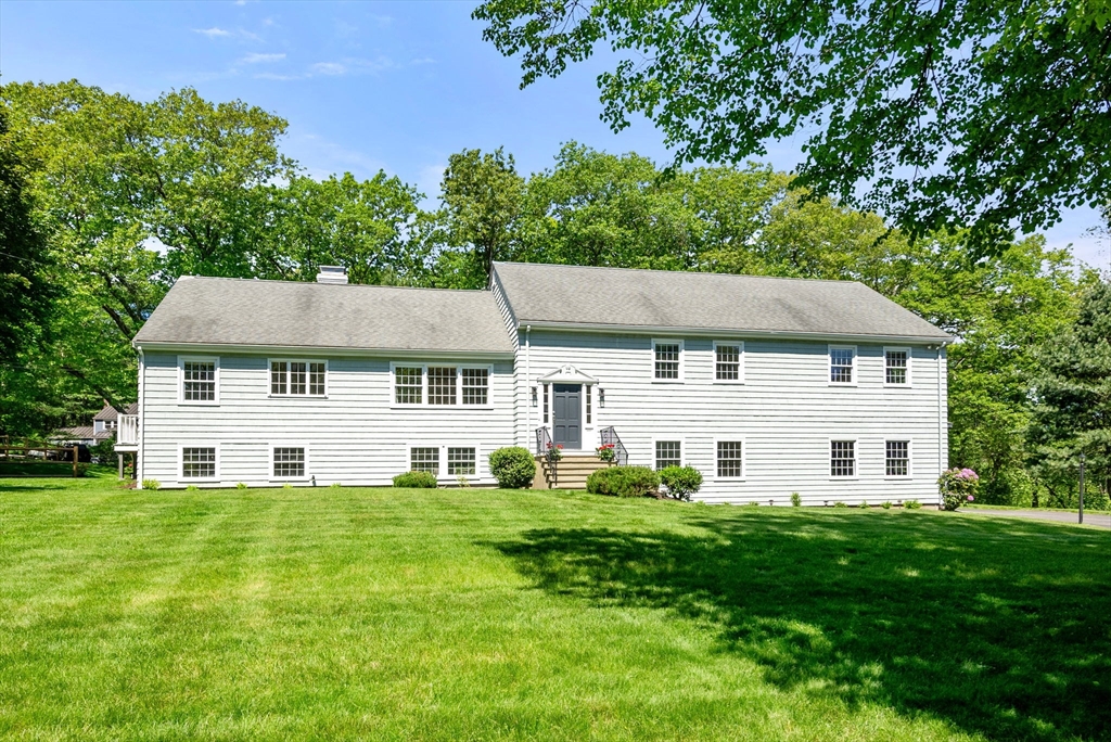 Weston, Massachusetts, 02493, United States, 4 Bedrooms Bedrooms, ,3 BathroomsBathrooms,Residential,For Sale,1838701