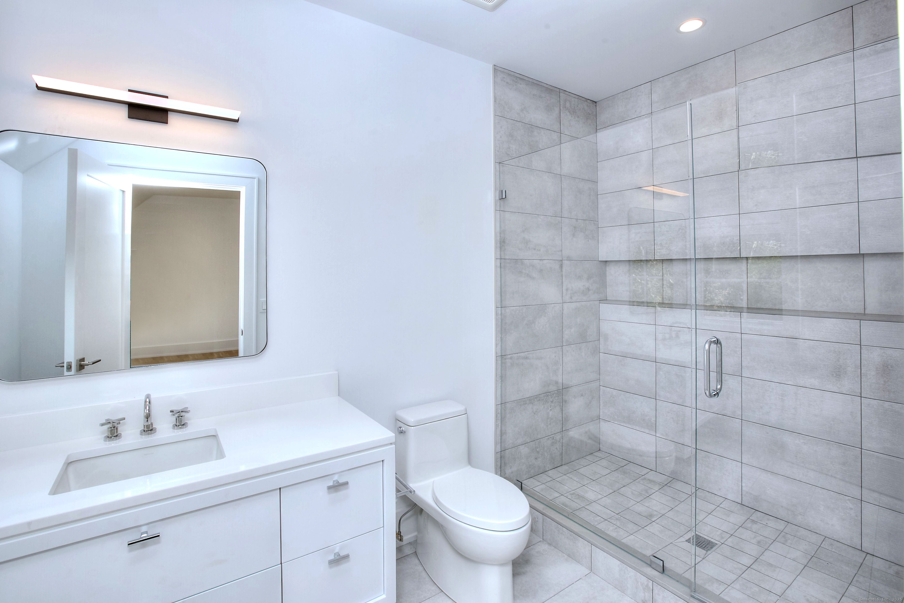 Westport, Connecticut, 06880, United States, 6 Bedrooms Bedrooms, ,9 BathroomsBathrooms,Residential,For Sale,1960776