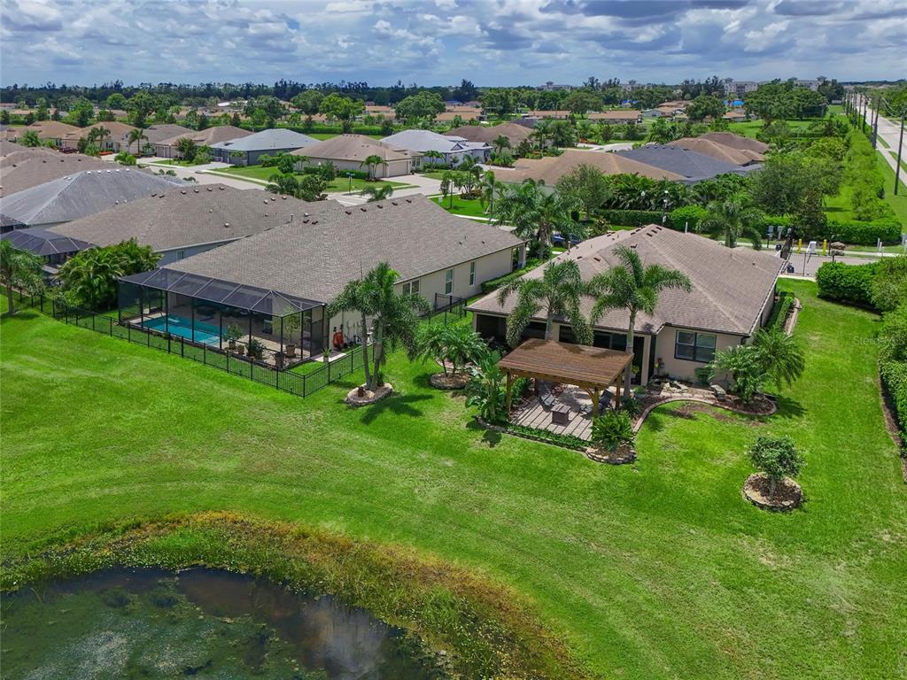 Bradenton, Florida, 34212, United States, 2 Bedrooms Bedrooms, ,2 BathroomsBathrooms,Residential,For Sale,1948137