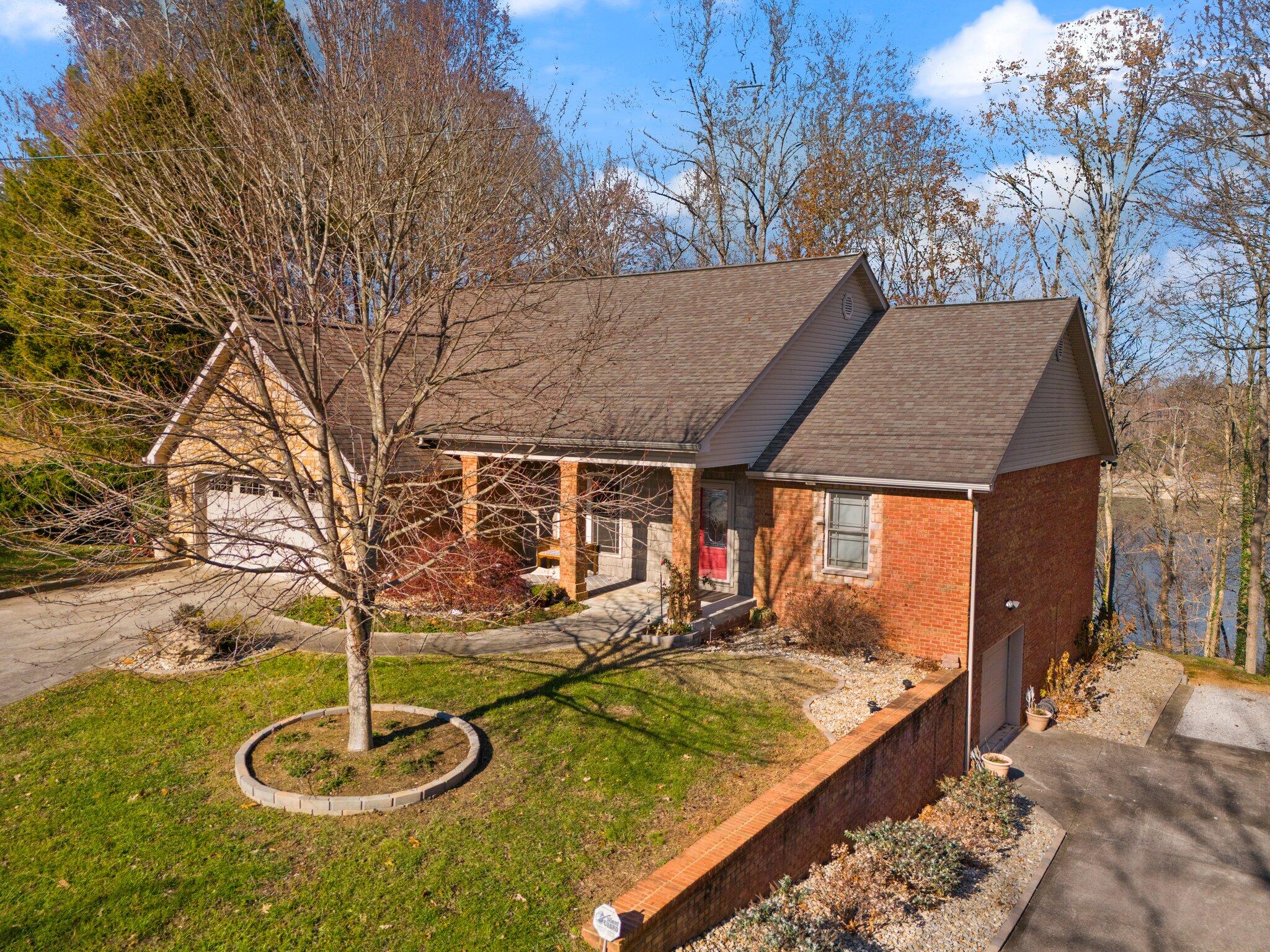 Monticello, Kentucky, 42633, United States, 4 Bedrooms Bedrooms, ,3 BathroomsBathrooms,Residential,For Sale,1691685