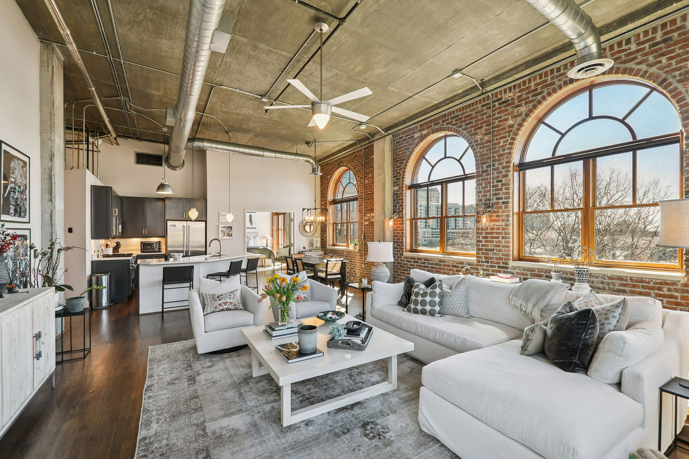  Expansive Loft Living in the Heart of Buckhead - 物件實景
