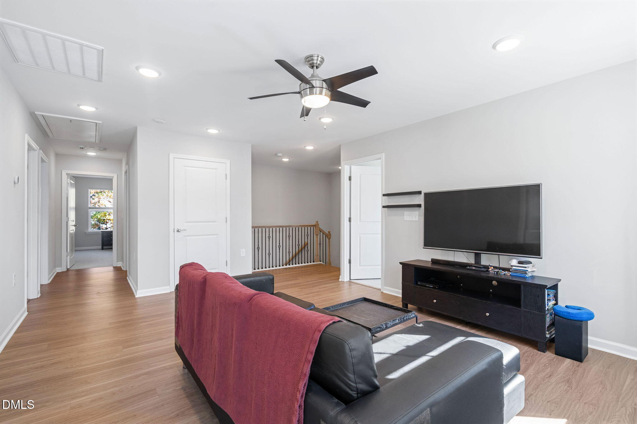 New Hill, North Carolina, 27562, United States, 5 Bedrooms Bedrooms, ,3 BathroomsBathrooms,Residential,For Sale,1988956