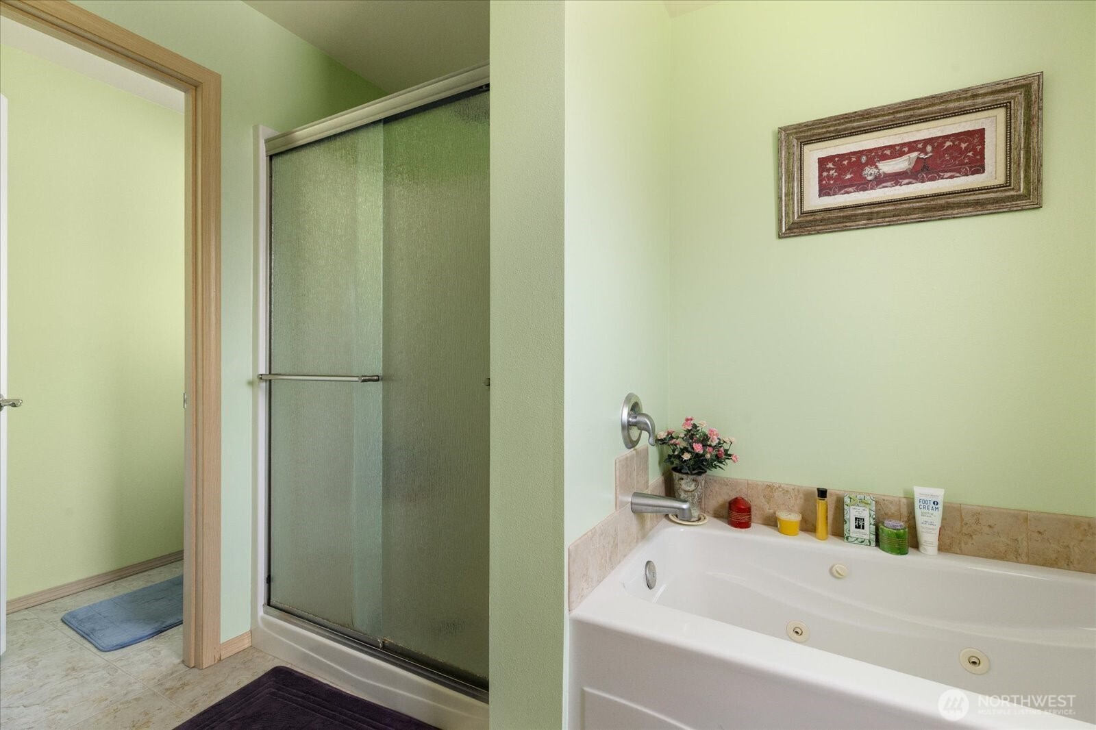 Oak Harbor, Washington, 98277, United States, 4 Bedrooms Bedrooms, ,3 BathroomsBathrooms,Residential,For Sale,1846920