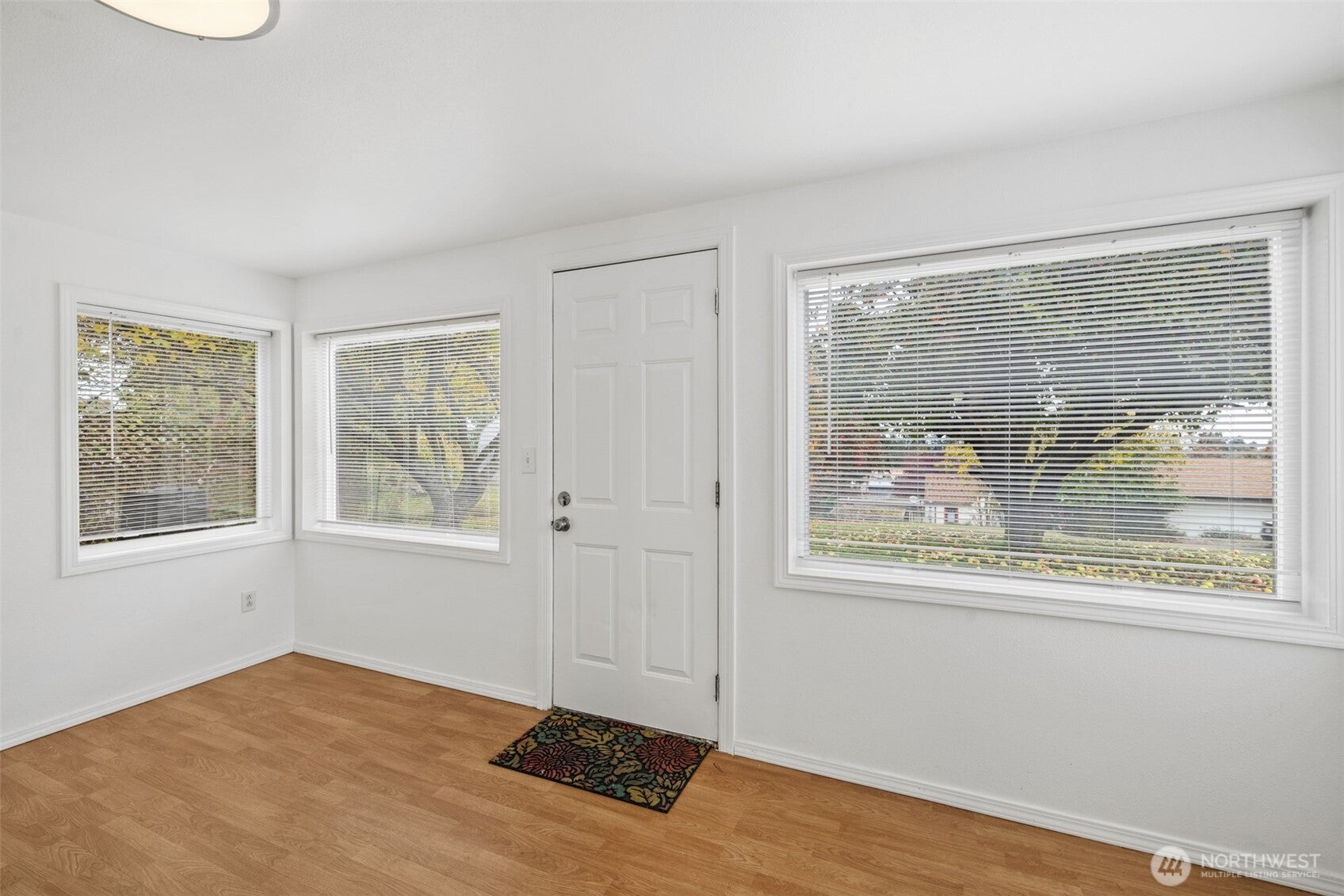 Port Angeles, Washington, 98362, United States, 3 Bedrooms Bedrooms, ,1 BathroomBathrooms,Residential,For Sale,1987084