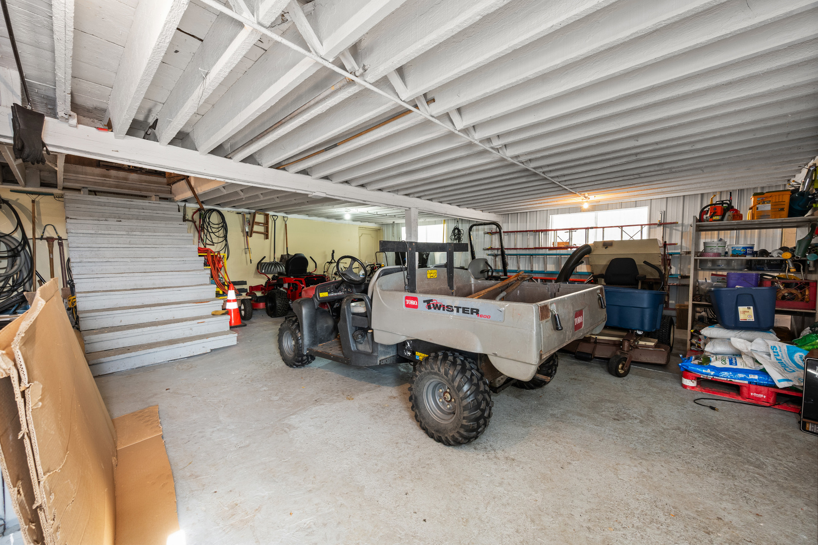 Sycamore, Illinois, 60178, United States, 4 Bedrooms Bedrooms, ,5 BathroomsBathrooms,Residential,For Sale,2001773