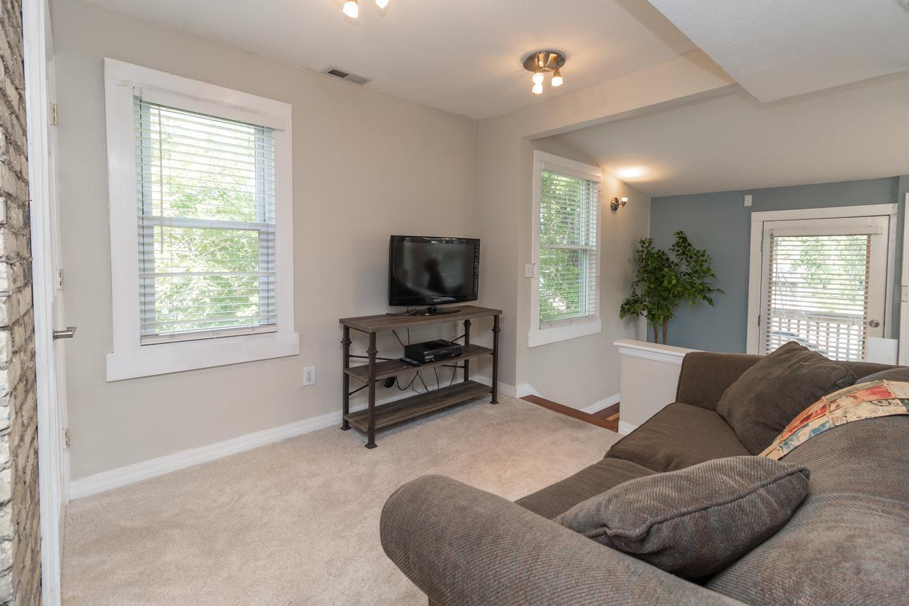 Saint Paul, Minnesota, 55104, United States, 5 Bedrooms Bedrooms, ,3 BathroomsBathrooms,Residential,For Sale,1947967