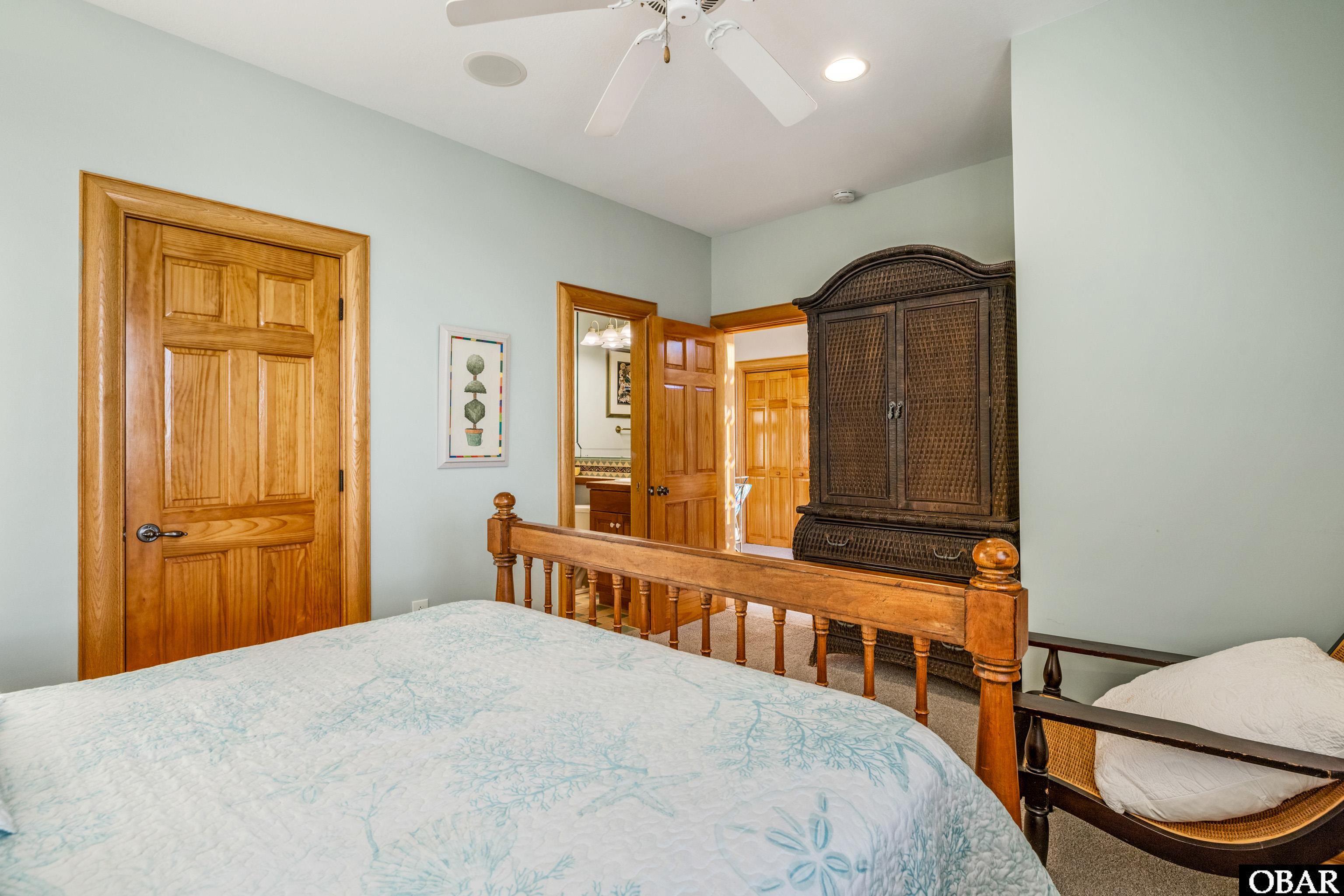 Corolla, North Carolina, 27927, United States, 6 Bedrooms Bedrooms, ,5 BathroomsBathrooms,Residential,For Sale,2010807